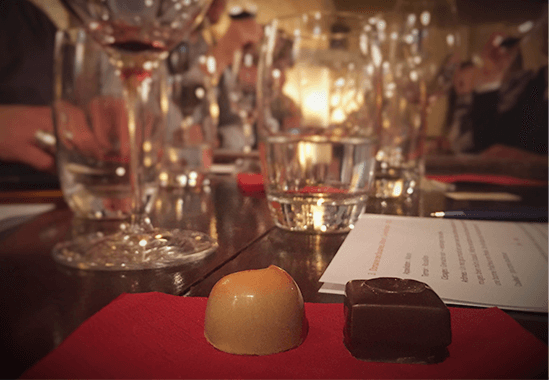 salon-chocolatiers-evenements-chocoaperos2_slide4